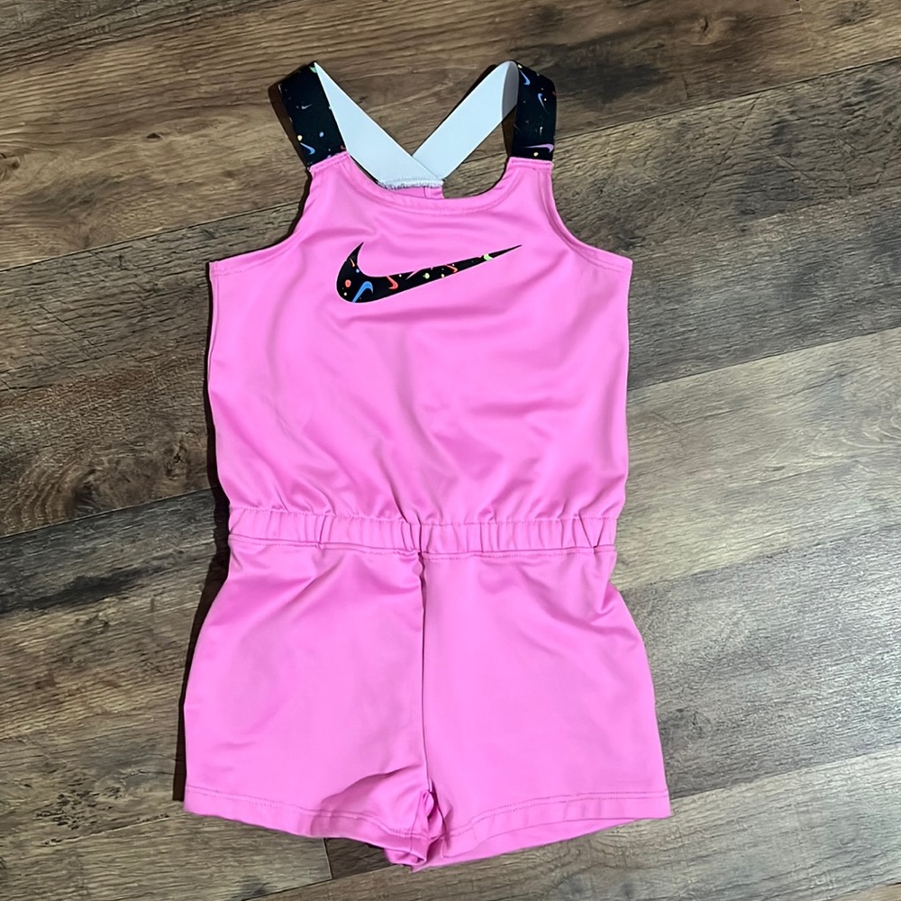 Like New - Nike jumper (size 2T)